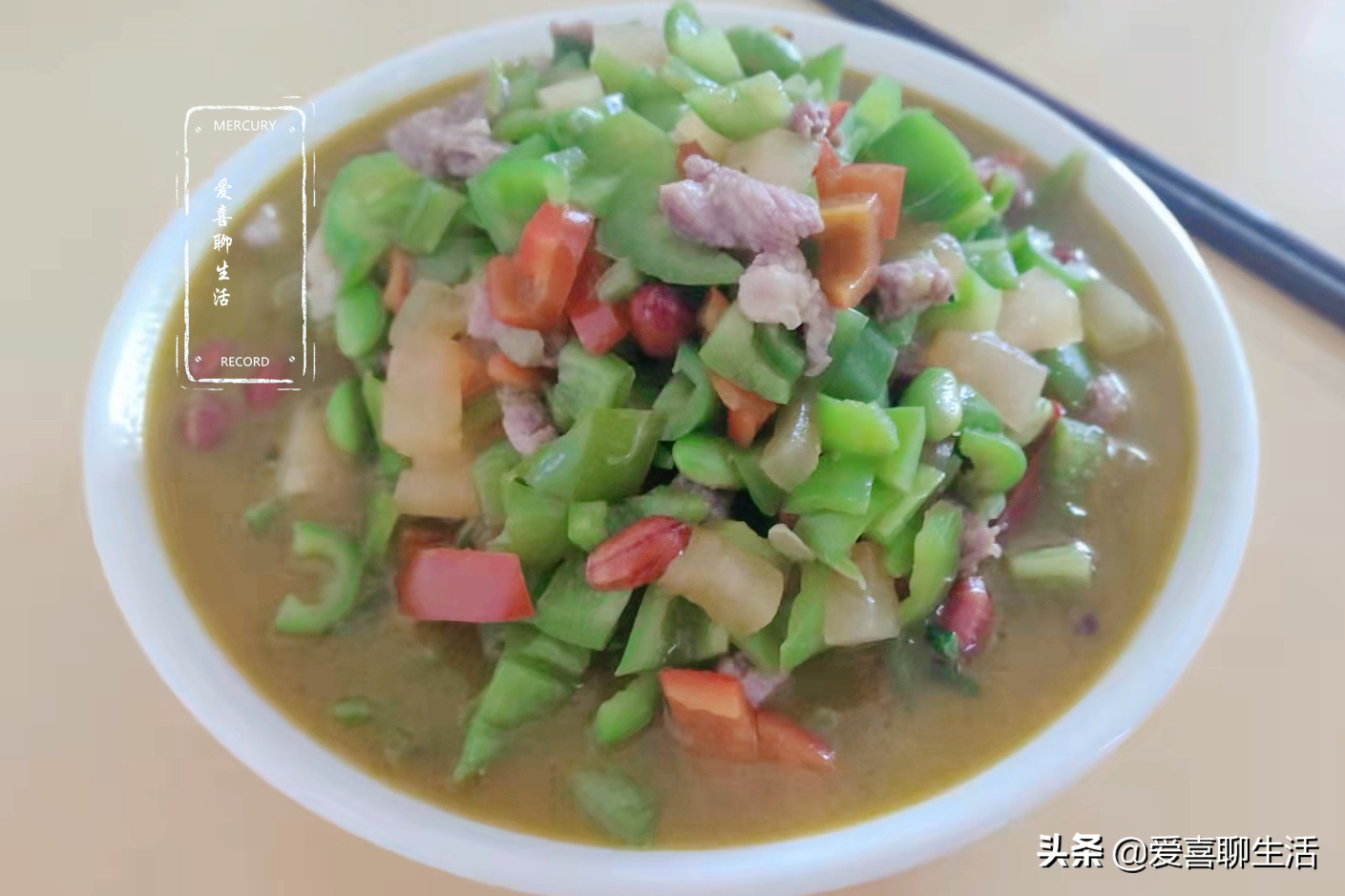 它是“瓜中之王”，维生素含量极高，护眼还养颜，炒着吃又脆又香