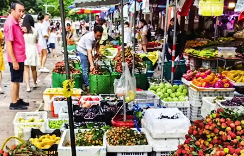 夏季“鲜”上市 尽享水果季