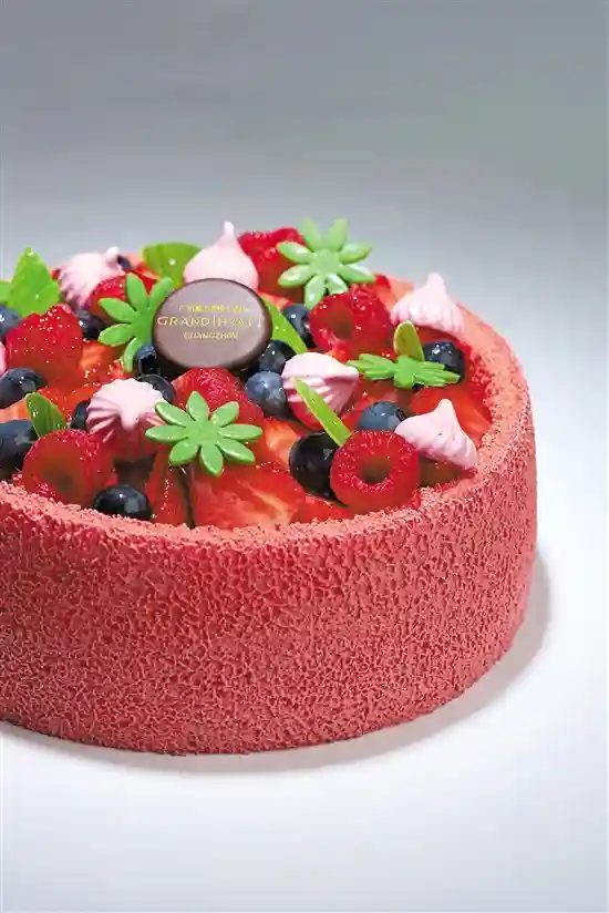 潍坊市坊子区“南果北繁”种植基地种出了“水果皇帝” 形如灯笼口感佳