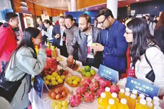 适合庭院种植的十种果树，轻松实现水果自由，打造自己的百果园