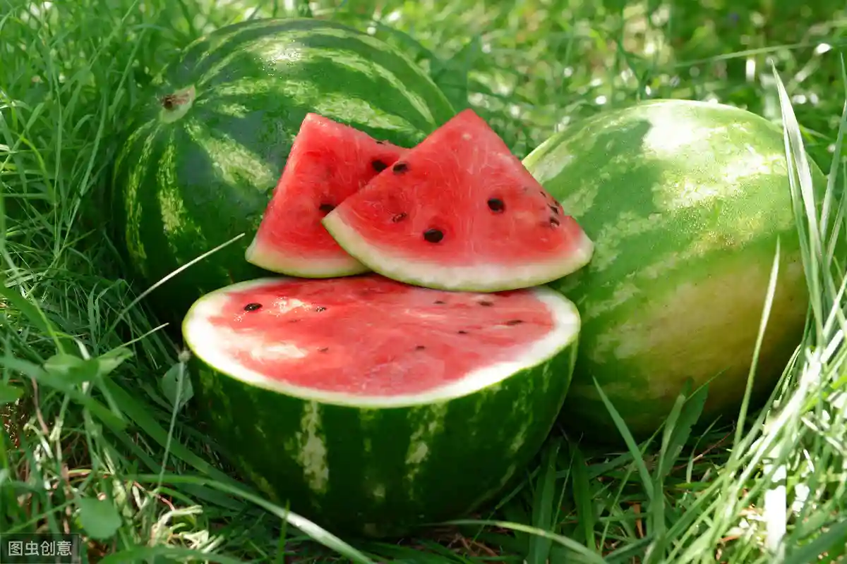 降！一斤西瓜2.92元，发改委：水果价格总体将回落