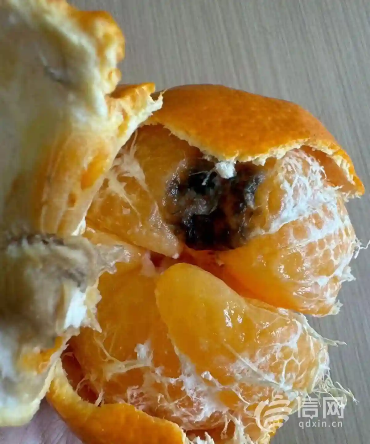 团购群买水果起纠纷给差评 商家：我知道你家地址