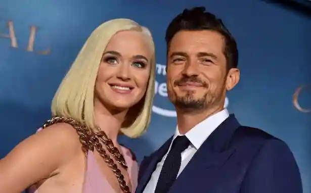 官宣！水果姐生了，精灵王子喜得爱女，取名黛西德芙