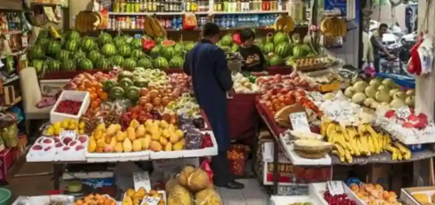 通过“微信群预售”，水果店每周只营业一天还能月入7万+