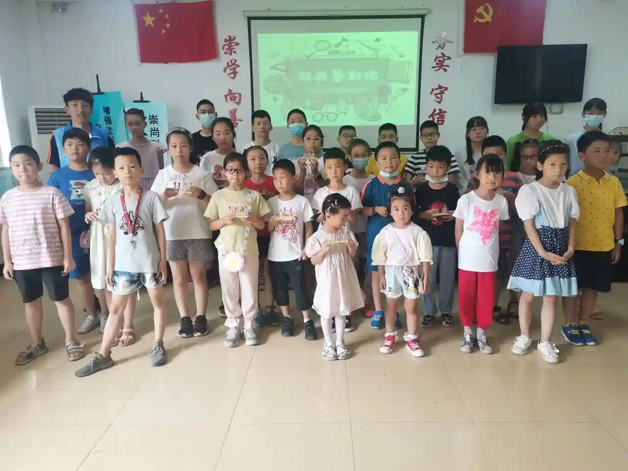 水果会发电？不信就来试！这堂科学课让孩子们直喊“神奇”