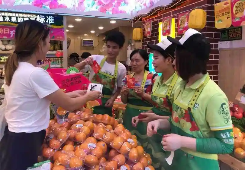 一年进账120亿，中国的“水果之王”诞生，旗下门店超4000余家