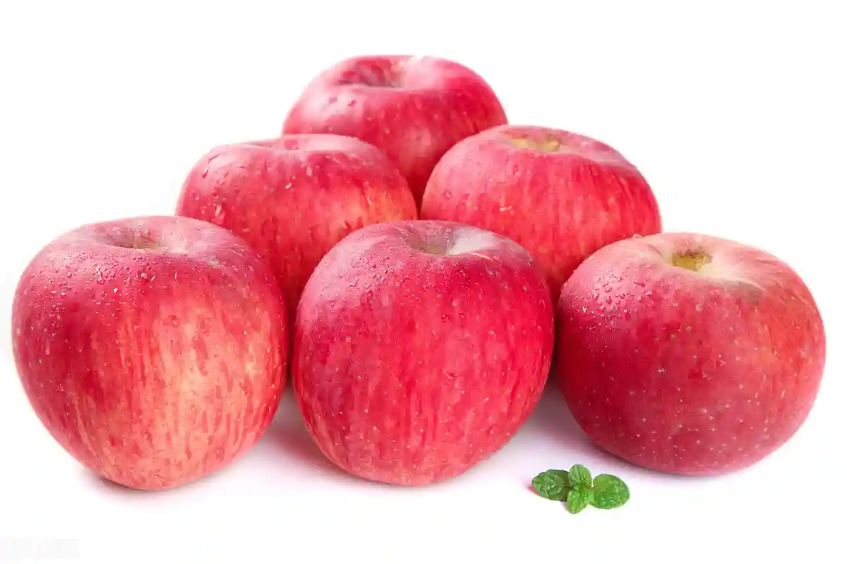 中秋节祭月，水果月饼摆满碟，牢记“6摆2不摆”，家人幸福安康