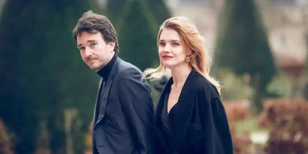 38岁超模“水果娜”结婚了：嫁入最富有家族的她，婚礼长什么样？