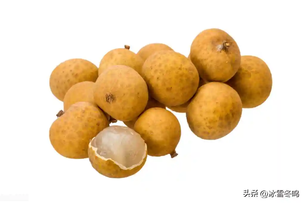 这种独特的时令水果因传说而得名龙眼，在卤水中它的效果并不单一