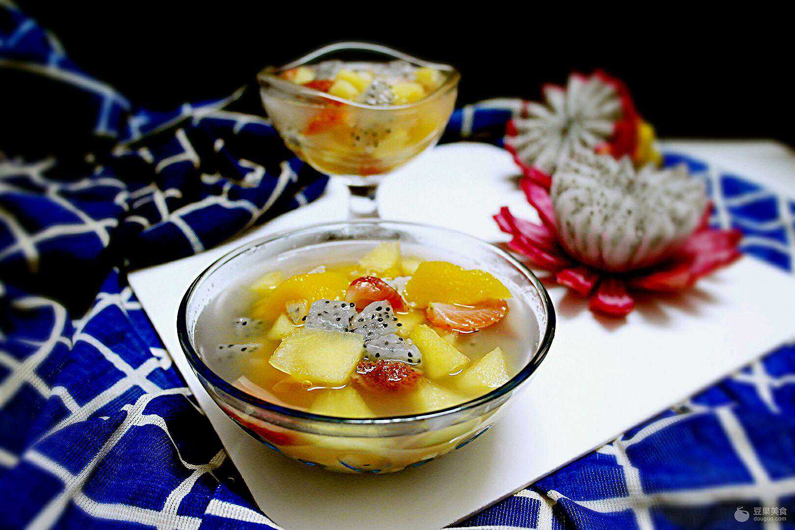 醪糟水果羹的做法