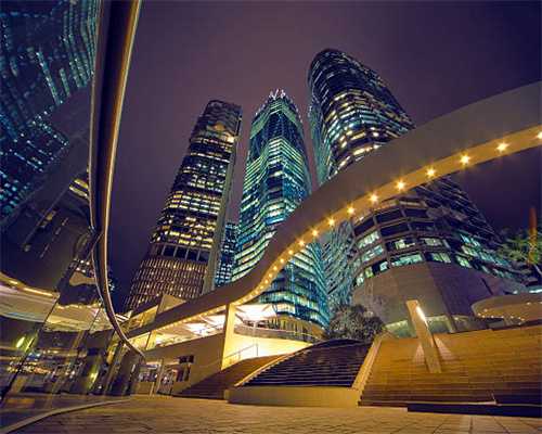 这种水果很甜，热量却很低，还是补水第一名（不是西瓜）