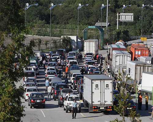 华南水果批发市场一摊主，回乡后不报告还外出，致9人感染！批捕